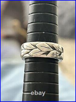 Retired james avery leaf ring sterling silver Size 5.5 Retired james avery leaf ring sterling silver Size 5.5