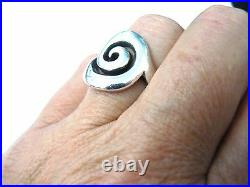 Size 8.5 Rare/Retired James Avery Circle Swirl Ring in JA Box