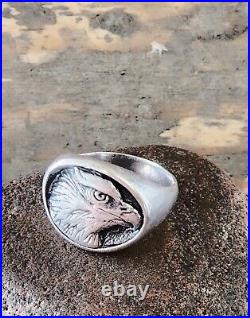 Size 8 VINTAGE James Avery Retired Eagle Ring NEAT Piece