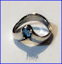 VTG Retired James Avery Apogean Drop Blue Topaz Ring Size 6.925 Sterling Silver VTG Retired James Avery Apogean Drop Blue Topaz Ring Size 6.925 Sterling Silver