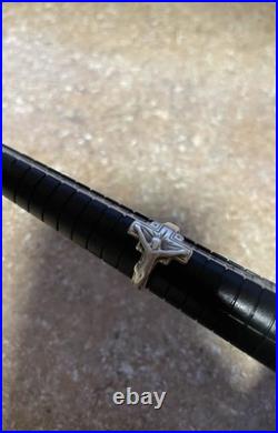 Vintage Old Retired James Avery Crucifix Ring Small Size 6 Sterling Silver